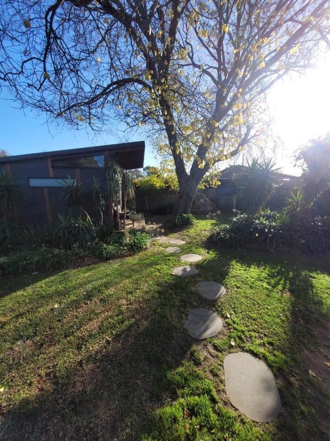 Bayside Bungalow Cheltenham Exteriör bild